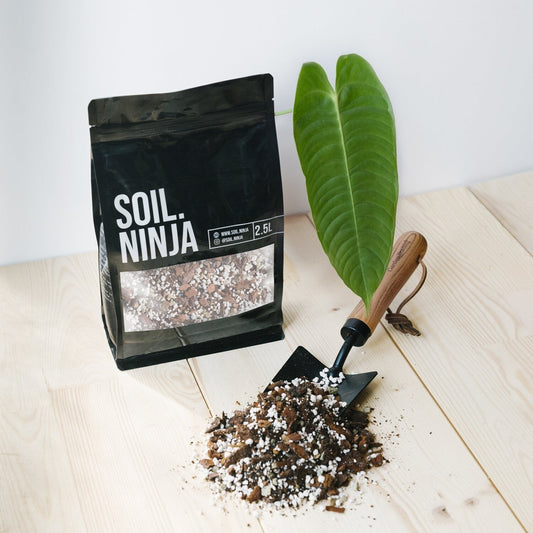 Premium substrate mix for Anthurium, Orchids and Hoyas Soil.Ninja